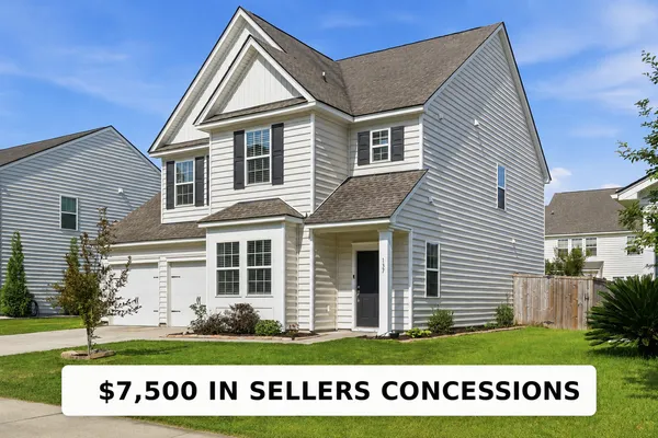 $475,000 | 137 Daniels Creek Circle, Goose Creek, SC 29445