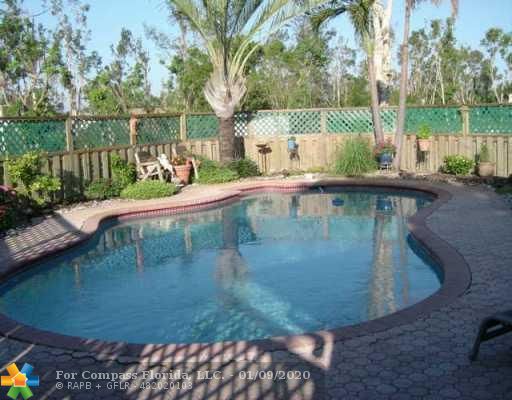 5911 Southwest 195th Terrace Southwest Ranches, FL 33332 - Photo 3 of 8 Swimming Pool/Hot Tub/Sauna