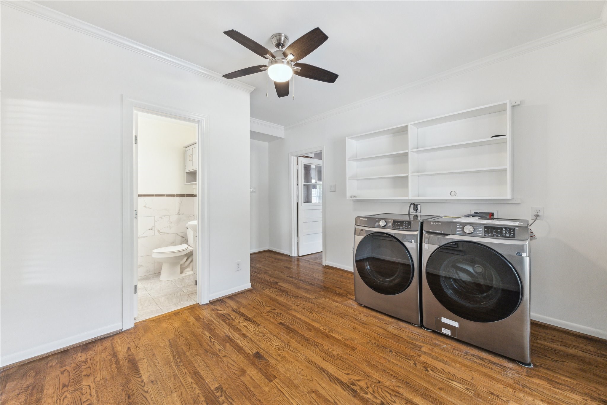 911 West 14th Street Houston, TX 77008 - Photo 9 of 15 Bedroom