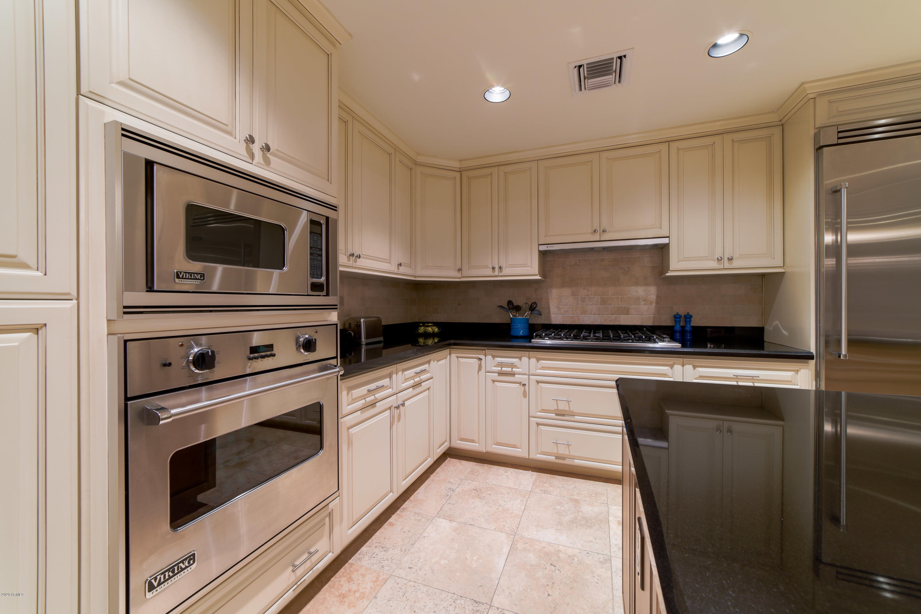 7175 East Camelback Road, Unit 802 Scottsdale, AZ 85251 - Photo 10 of 40 Waterfront 802 (MLS) -17