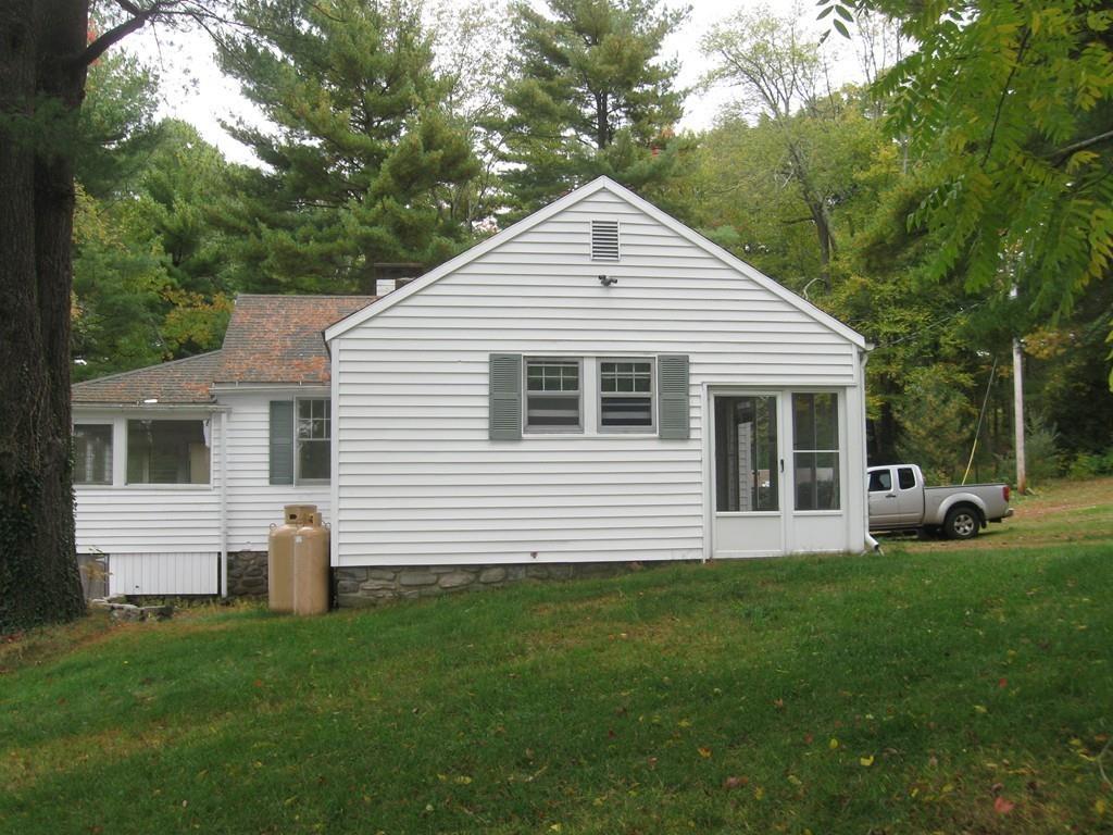 332 Mashapaug Road Holland, MA 01521 - Photo 8 of 32