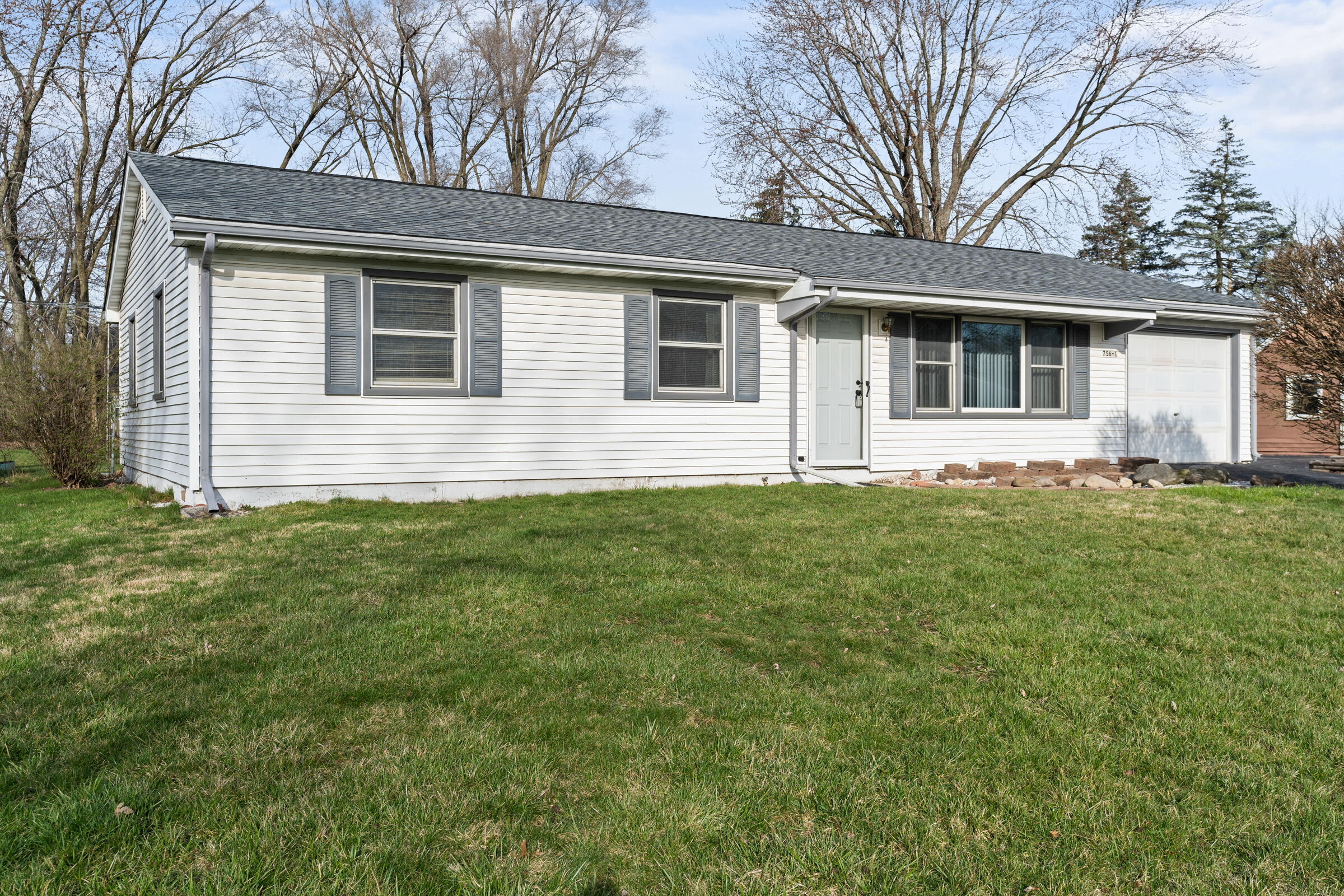 756-1 Devonshire Road Valparaiso, IN 46385 - Photo 1 of 23 2400x1600