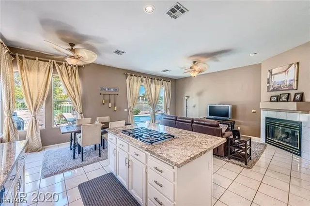 $5,000 | 140 Ultra Drive, Henderson, NV 89074