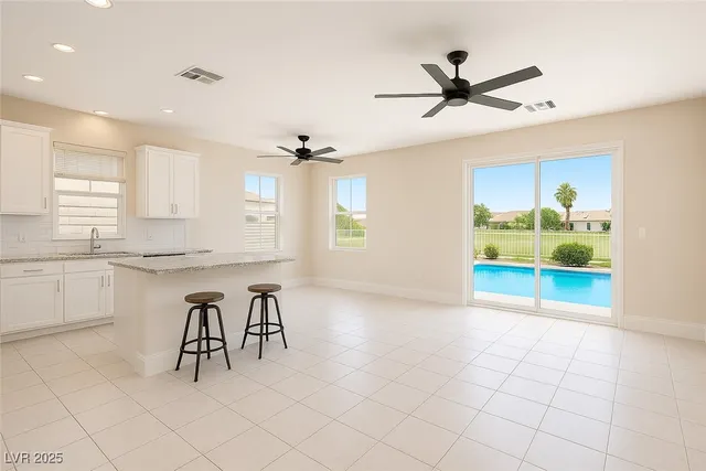 $5,000 | 140 Ultra Drive, Henderson, NV 89074