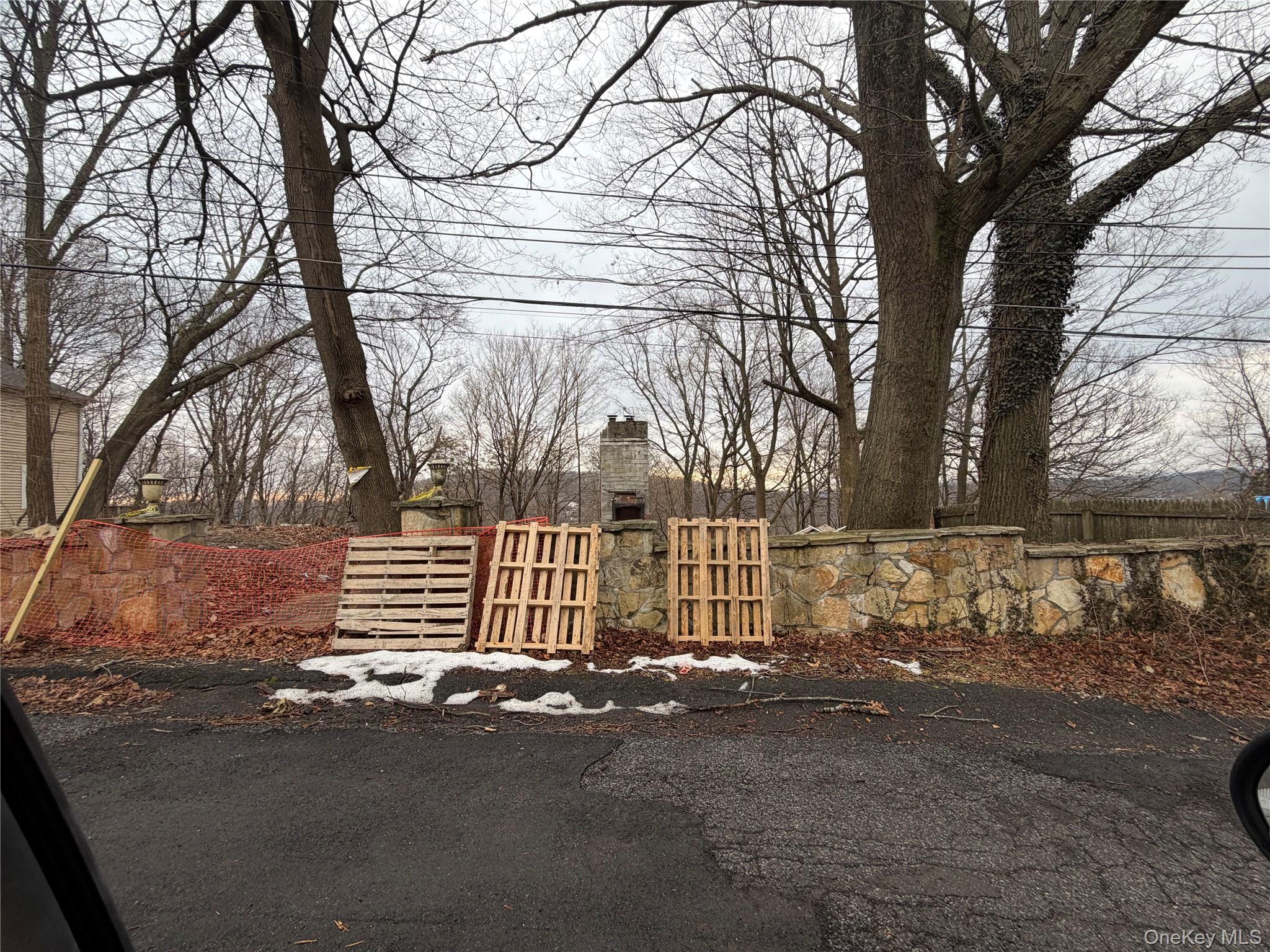 a view of road and trees