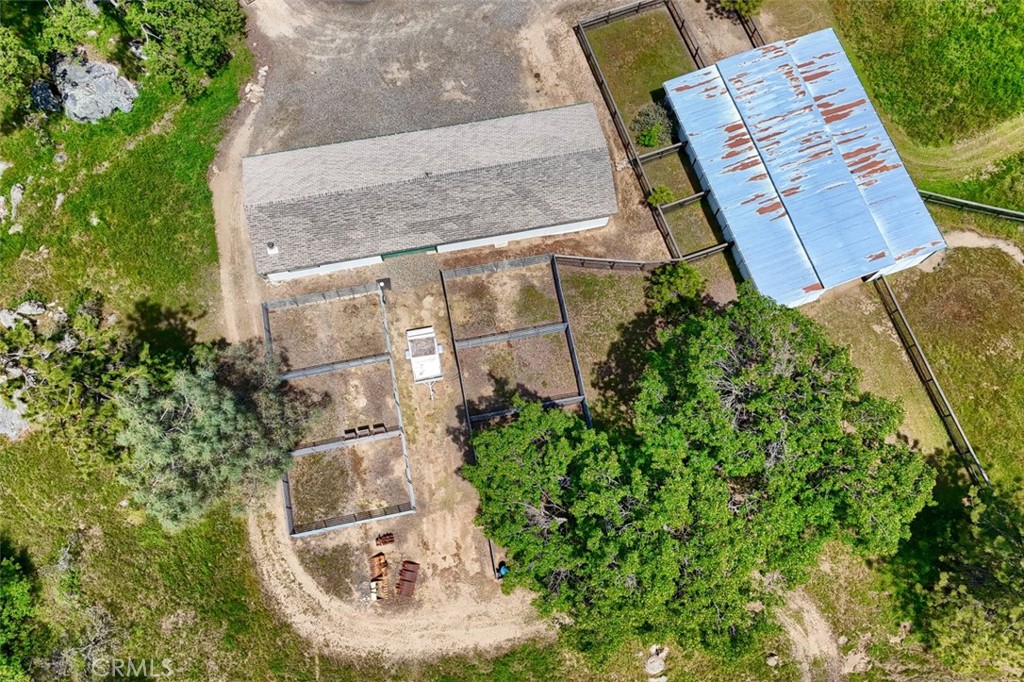 5027 Fox Creek Road Mariposa, CA 95338 - Photo 49 of 75 an aerial view of a house with a yard and sitting area