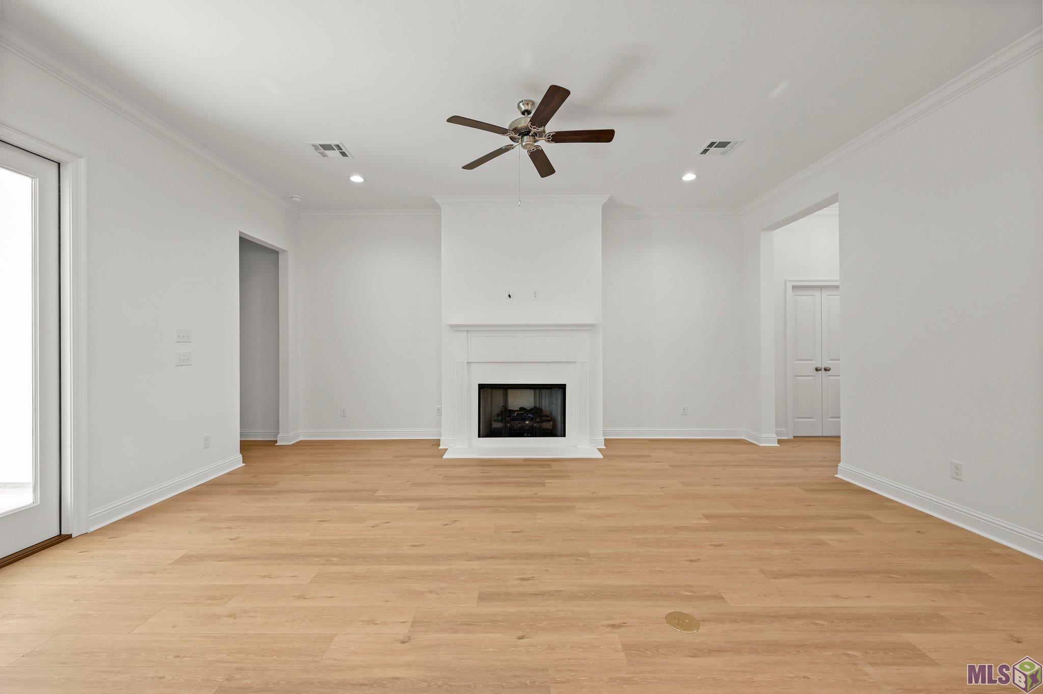 3942 Waterbury Avenue Baton Rouge, LA 70810 - Photo 3 of 31 Gallery Image 3