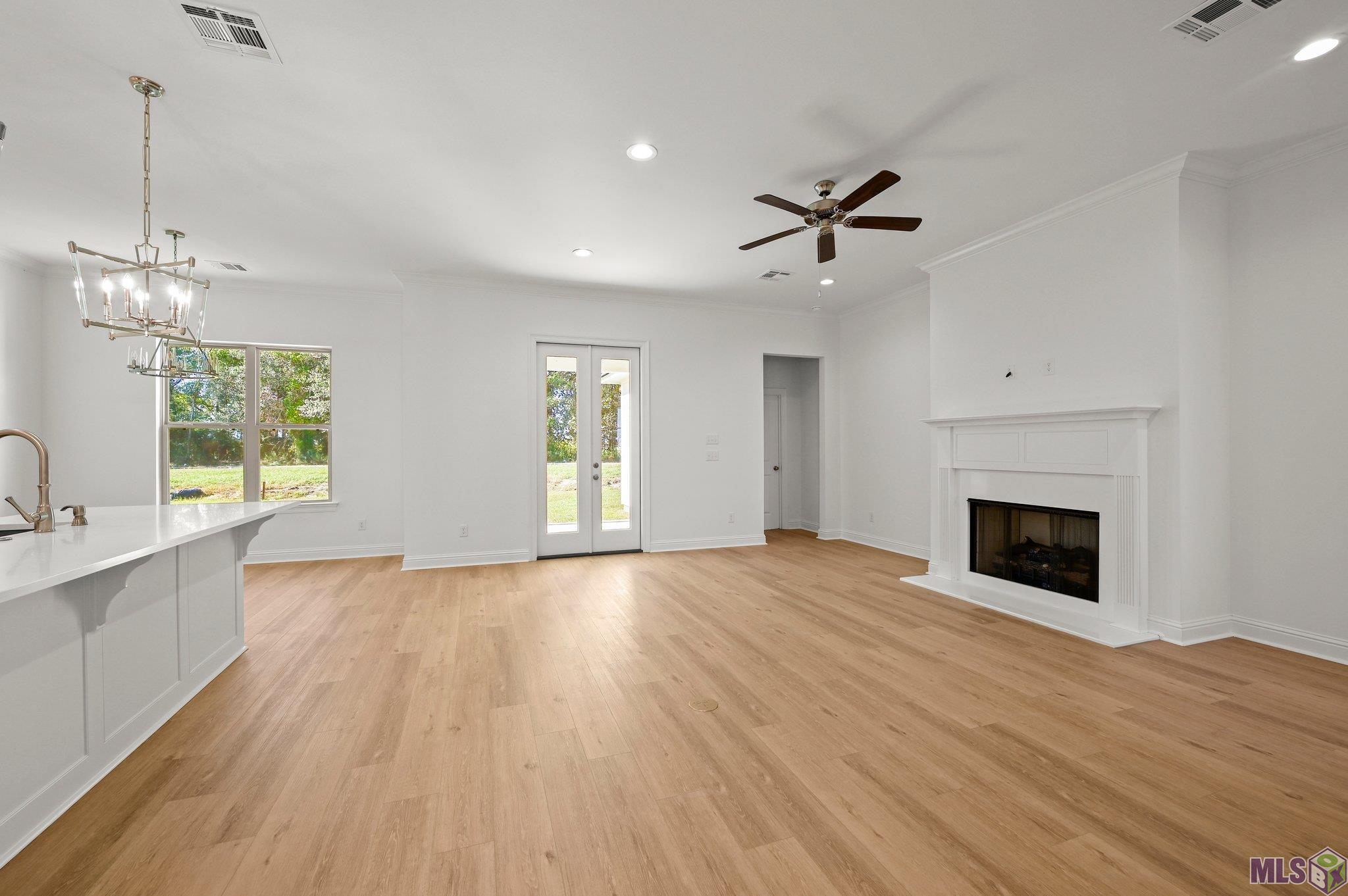 3942 Waterbury Avenue Baton Rouge, LA 70810 - Photo 4 of 31 Gallery Image 4
