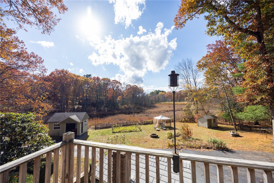 711 Black Plain Road North Smithfield, RI 02896 - Photo 10 of 33 Gallery Image 10