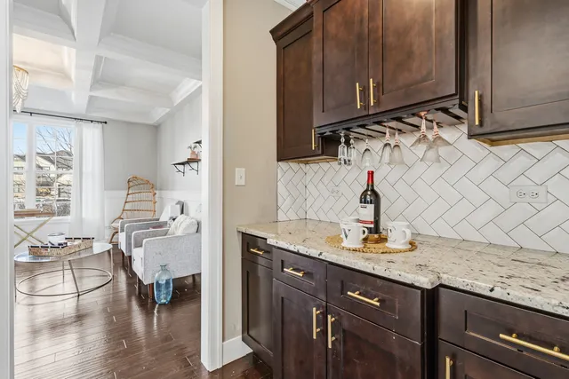 $725,000 | 24035 Bay To Bay Boulevard, Manhattan, IL 60442