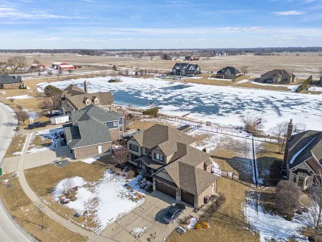 $725,000 | 24035 Bay To Bay Boulevard, Manhattan, IL 60442