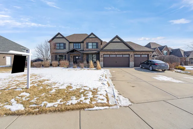 $725,000 | 24035 Bay To Bay Boulevard, Manhattan, IL 60442