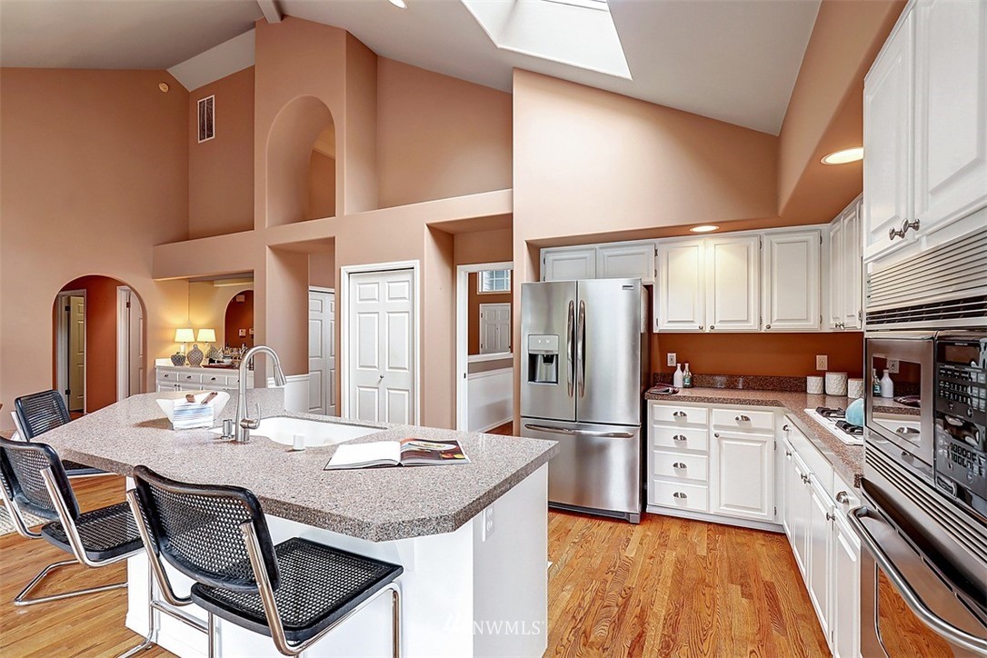 107 174th Street Southwest Bothell, WA 98012 - Photo 13 of 30