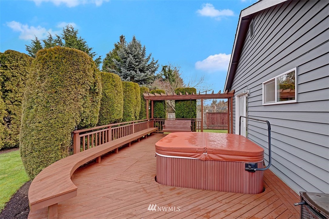 107 174th Street Southwest Bothell, WA 98012 - Photo 26 of 30