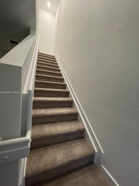 25308 Southwest 135th Avenue Homestead, FL 33032 - Photo 19 of 25 a view of entryway
