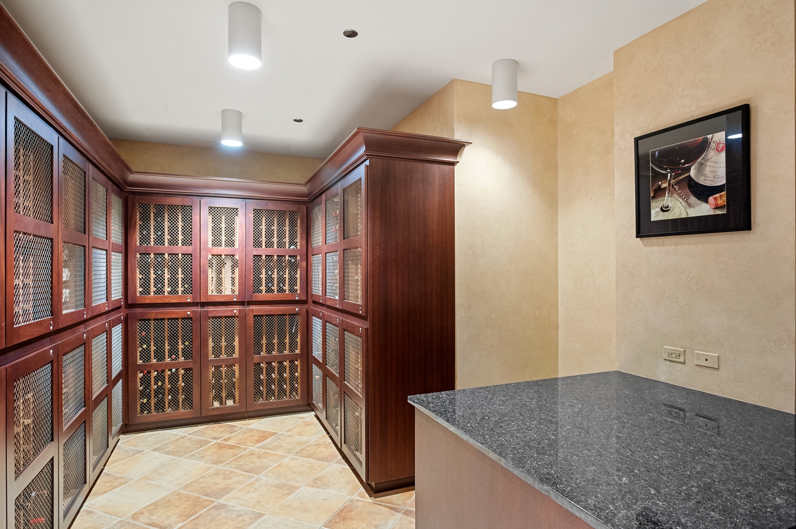 21 East Huron Street, Unit 3305 Chicago, IL 60611 - Photo 30 of 31