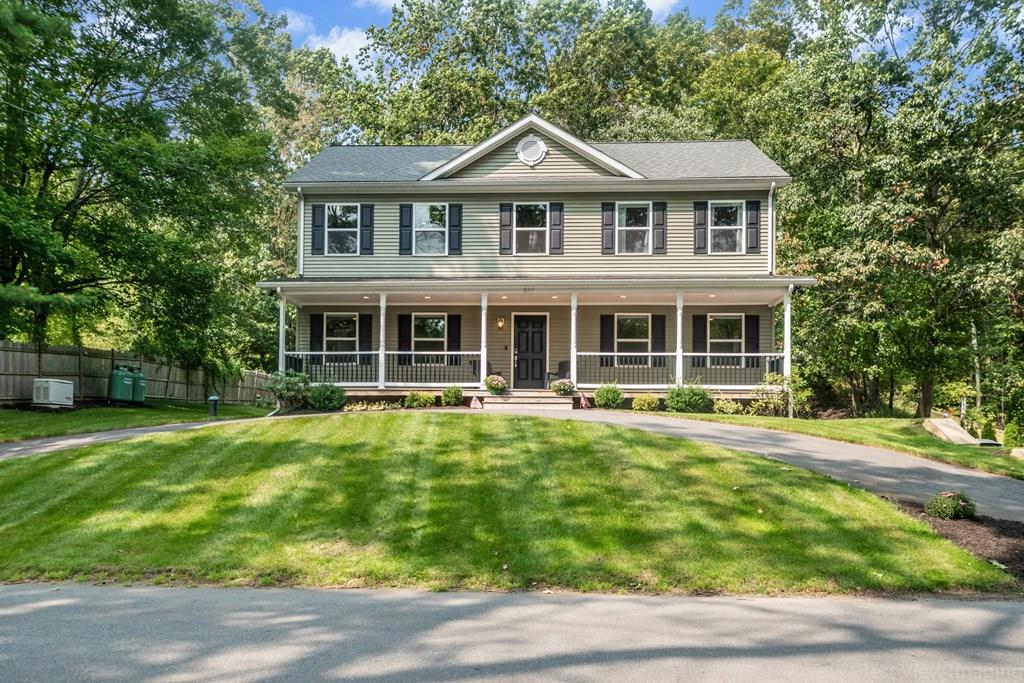 203 River Road East Berlin, MA 01503 - Photo 3 of 42