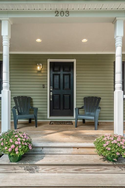 203 River Road East Berlin, MA 01503 - Photo 5 of 42