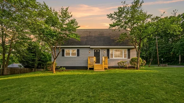 $390,000 | 6 Haynes Hill Road, Wales, MA 01081