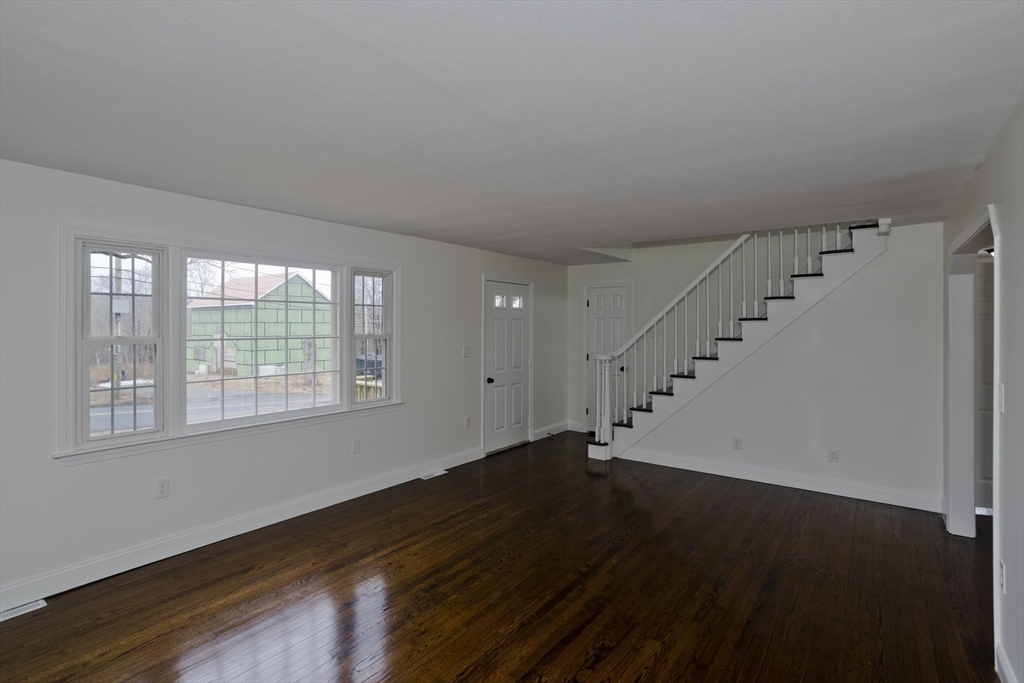 6 Haynes Hill Road Wales, MA 01081 - Photo 5 of 42