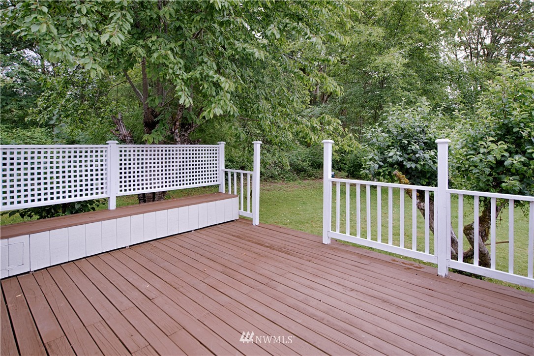 17405 Southeast 142nd Street Renton, WA 98059 - Photo 17 of 25