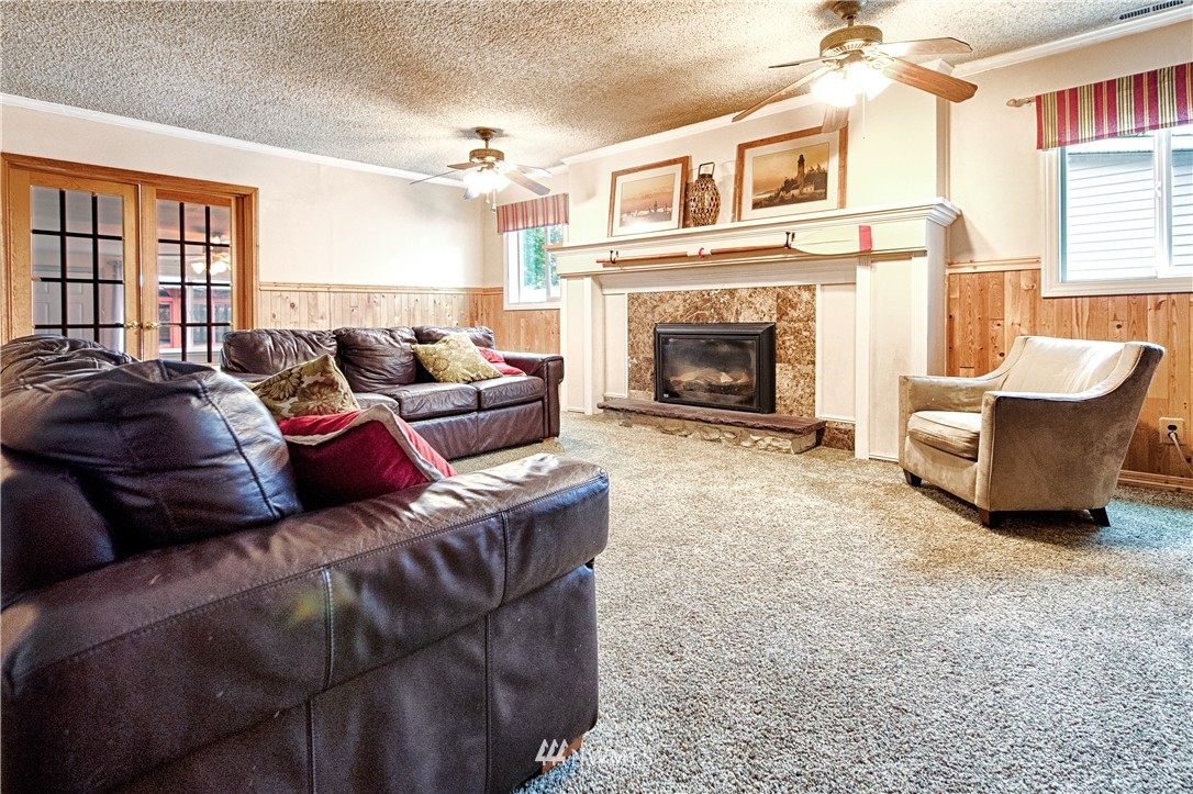 17405 Southeast 142nd Street Renton, WA 98059 - Photo 10 of 25