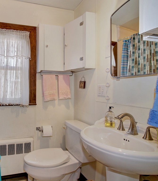 87 Pond Plain Road Westwood, MA 02090 - Photo 14 of 24 Gallery Image 14