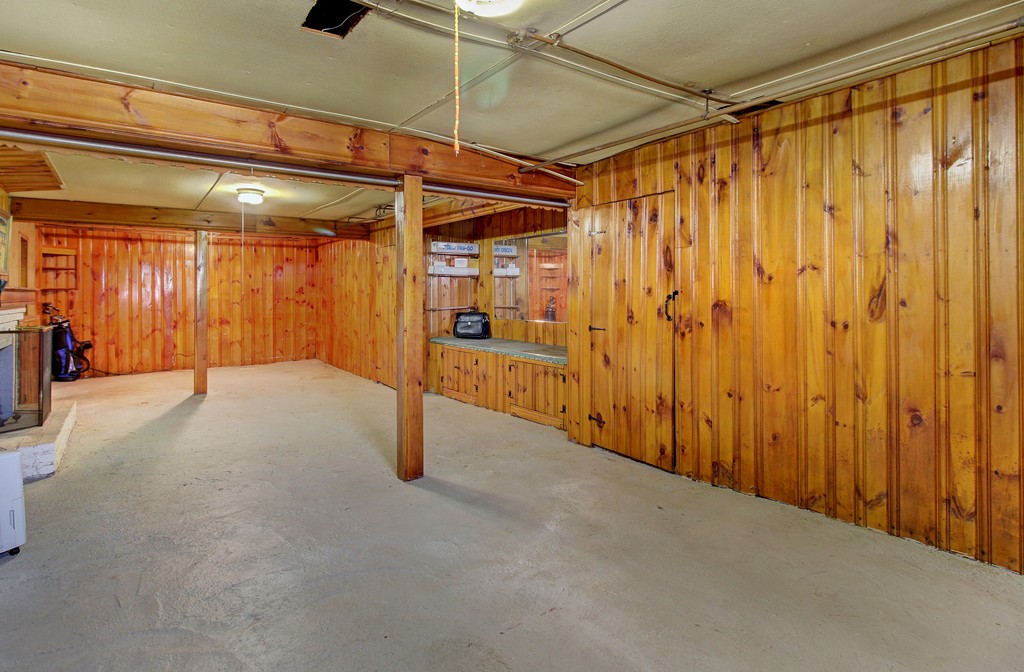87 Pond Plain Road Westwood, MA 02090 - Photo 19 of 24 Gallery Image 19