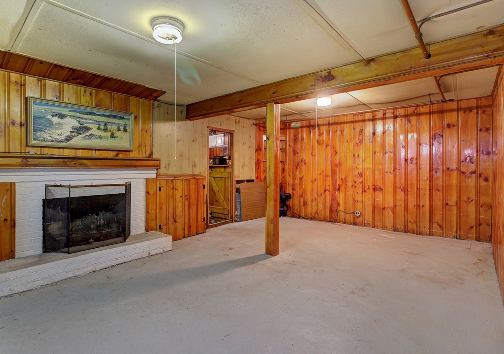 87 Pond Plain Road Westwood, MA 02090 - Photo 20 of 24 Gallery Image 20