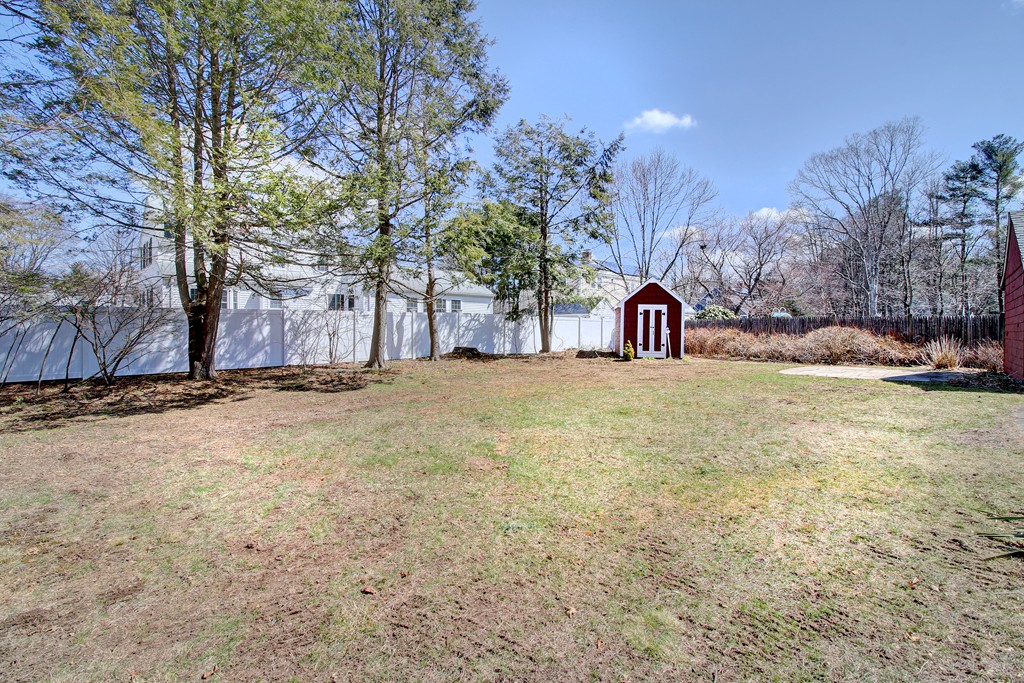 87 Pond Plain Road Westwood, MA 02090 - Photo 23 of 24 Gallery Image 23