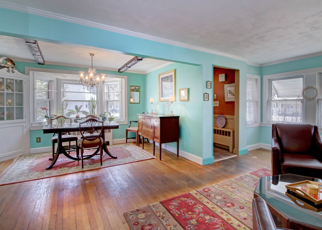 87 Pond Plain Road Westwood, MA 02090 - Photo 3 of 24 Gallery Image 3