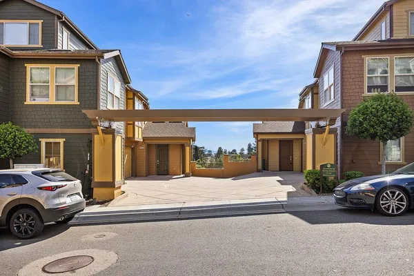 $688,000 | 6024 Old Quarry Loop, Oakland, CA 94605