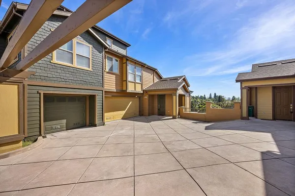 $688,000 | 6024 Old Quarry Loop, Oakland, CA 94605