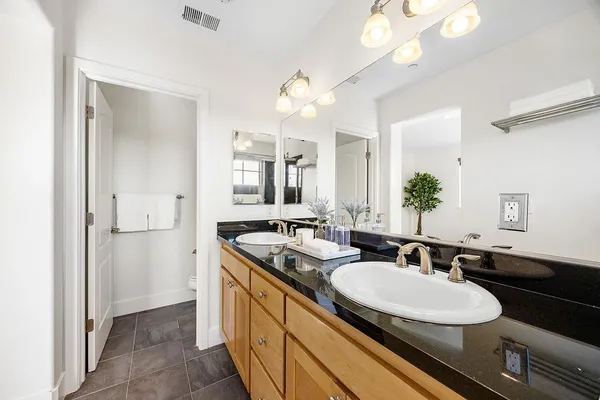 $688,000 | 6024 Old Quarry Loop, Oakland, CA 94605