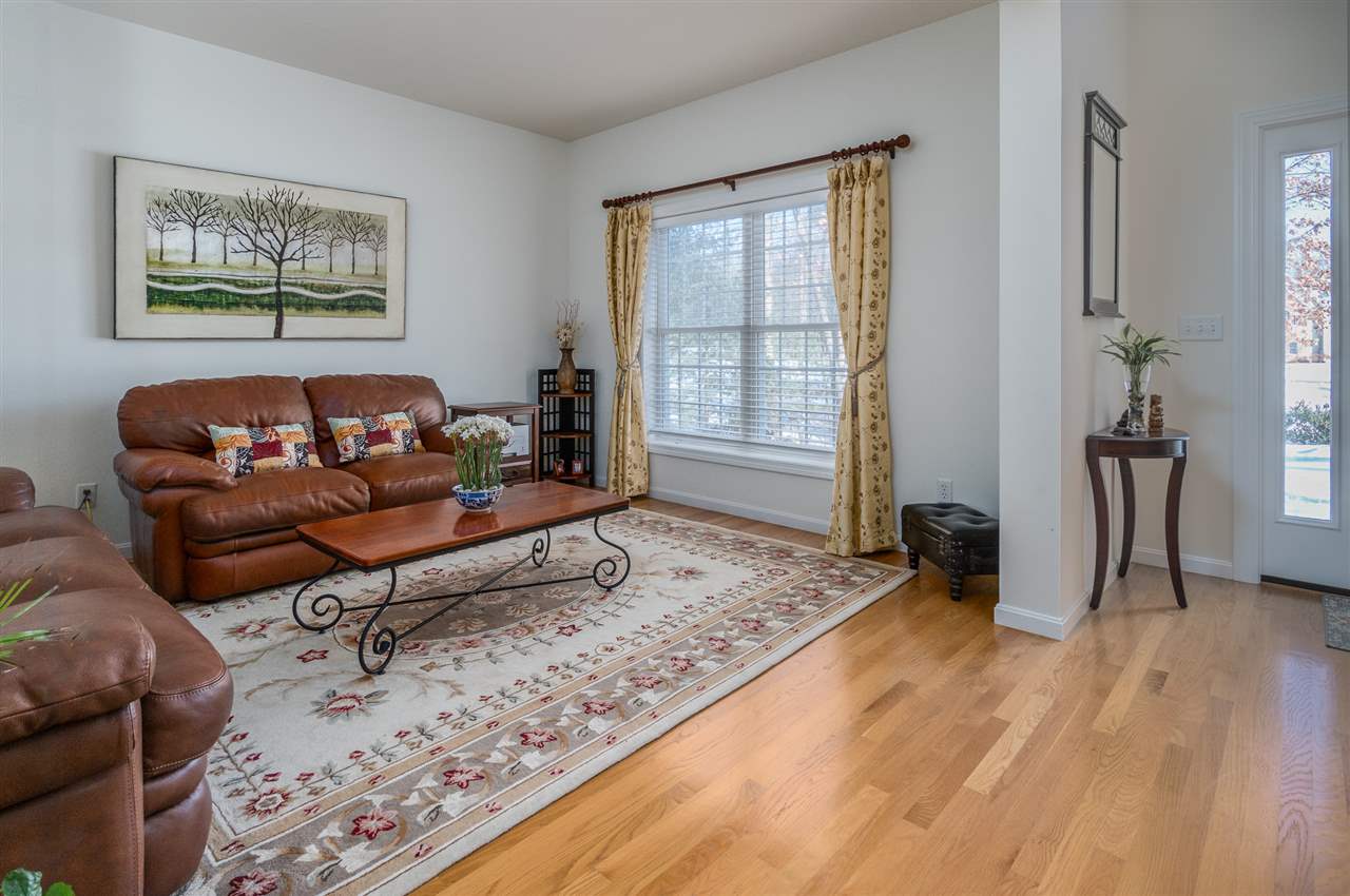 25 Edinburgh Road Windham, NH 03087 - Photo 14 of 27