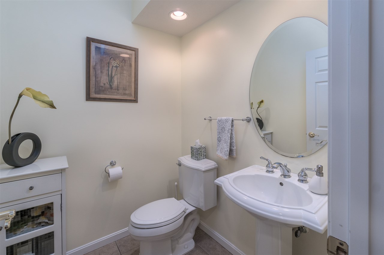 25 Edinburgh Road Windham, NH 03087 - Photo 15 of 27