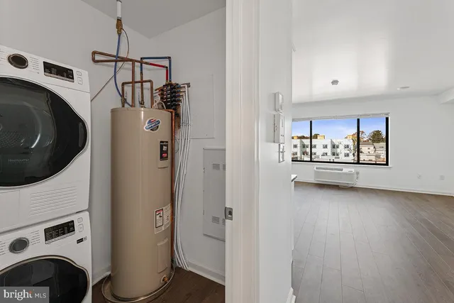 a view of a storage & utility room