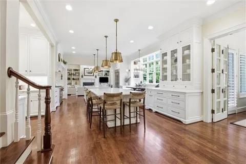 $3,250,000 | 15650 Ess Road, Kansas City, MO 64136