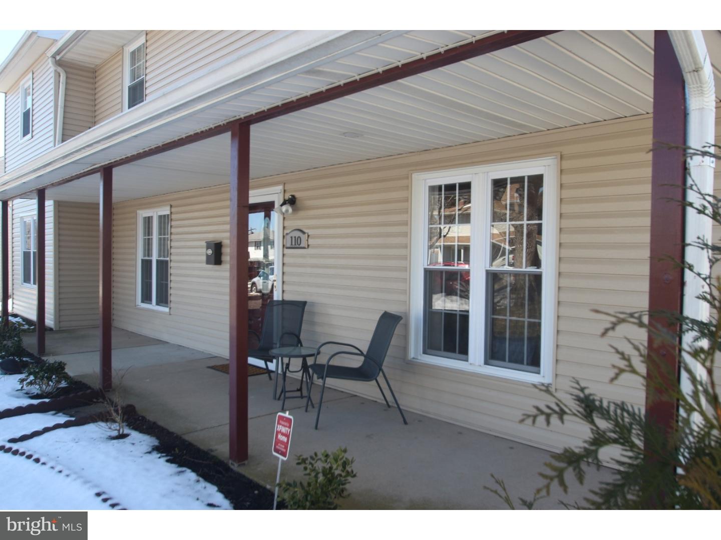 110 Terrace Road Levittown, PA 19056 - Photo 2 of 25 Porch