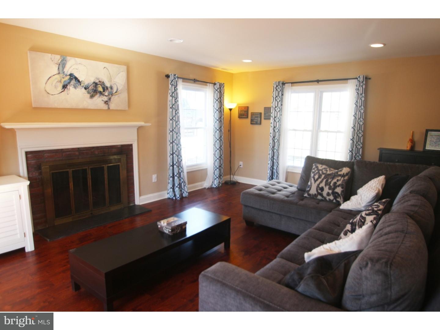110 Terrace Road Levittown, PA 19056 - Photo 12 of 25