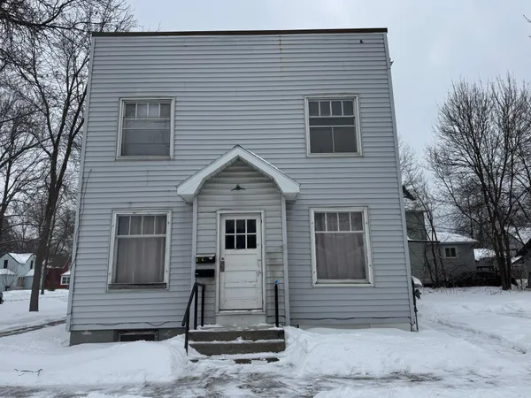 $100,000 | 620 5th Avenue, International Falls, MN 56649