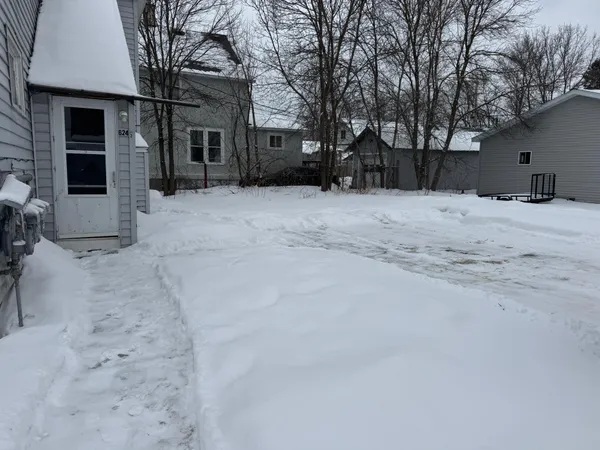 $100,000 | 620 5th Avenue, International Falls, MN 56649