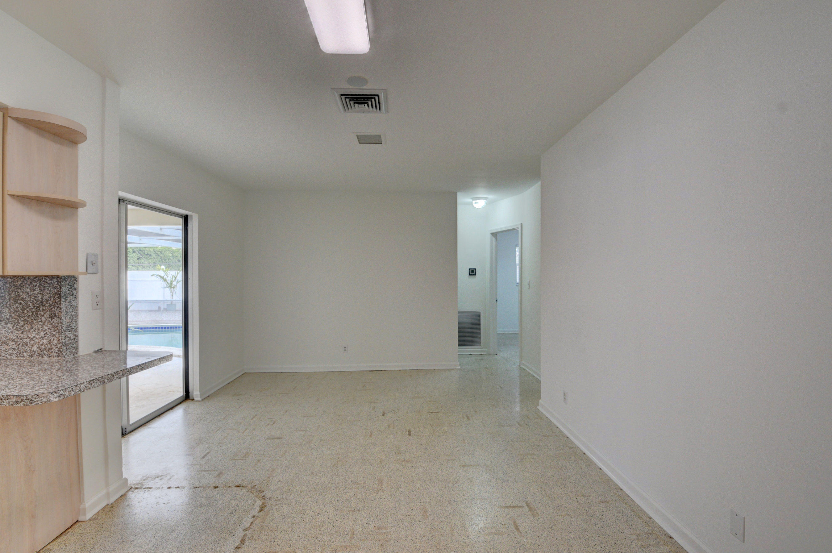 984 Southwest 3rd Street Boca Raton, FL 33486 - Photo 12 of 36 Family Room
