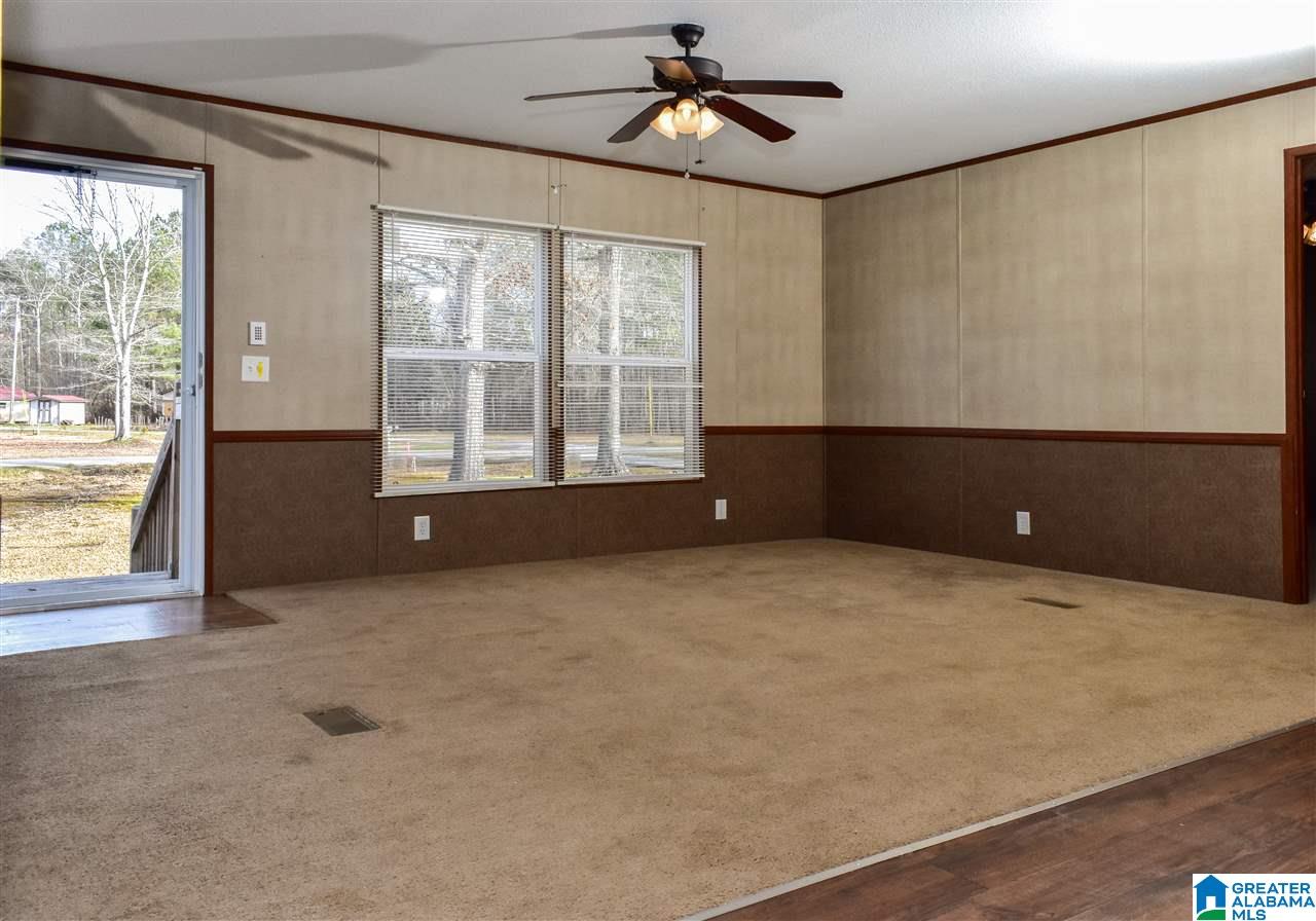 5255 Riddles Bend Road Rainbow City, AL 35906 - Photo 4 of 27