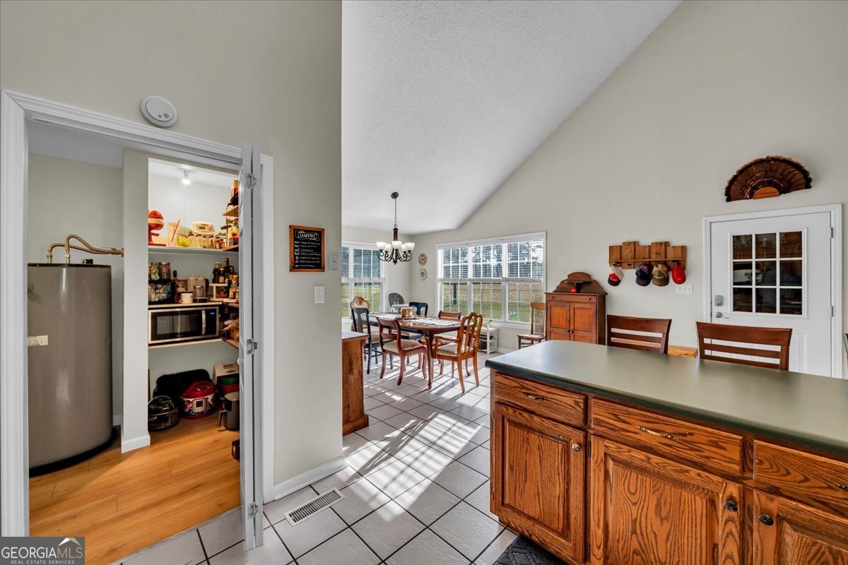 2576 Highway 29 Rockledge, GA 30454 - Photo 13 of 30