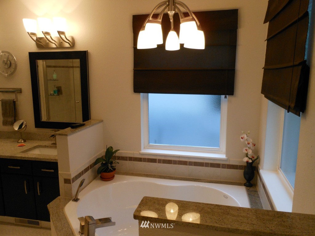 1430 East Old Ranch Road Allyn, WA 98524 - Photo 12 of 15 Gallery Image 12