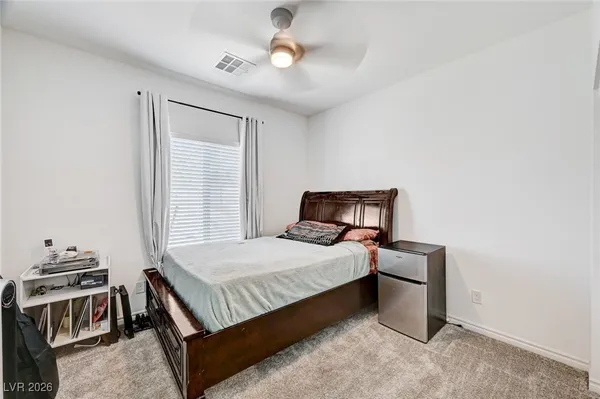 $2,895 | 3791 McLeod Drive, Las Vegas, NV 89121