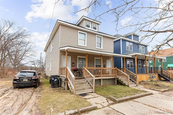 $239,000 | 5860 Hazlett Street, Detroit, MI 48210