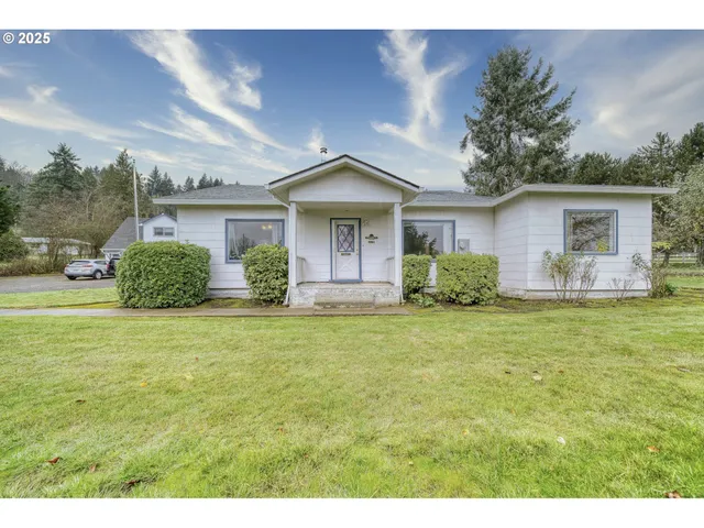 $799,000 | 27001 Northwest St Helens Road, Scappoose, OR 97056