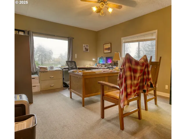 $799,000 | 27001 Northwest St Helens Road, Scappoose, OR 97056